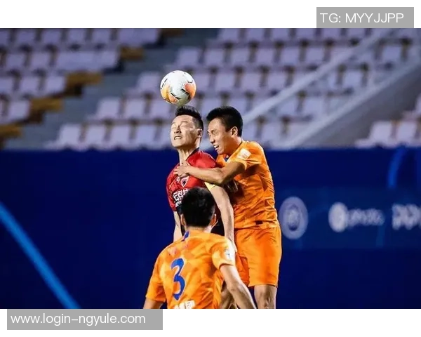 2016年山东鲁能与重庆精彩对决战报回顾与分析