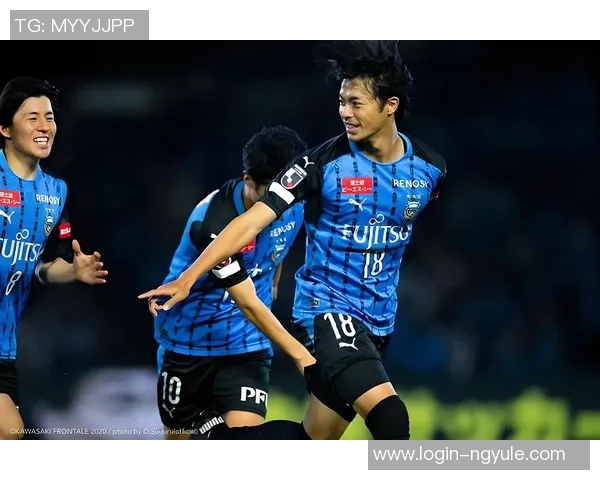 岐阜队与新泻天鹅的激烈对决展现足球魅力与团队精神